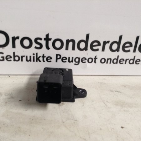 START-STOP-RELAY 9807709080 Peugeot 2008 Valeo