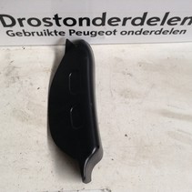 Beschermkap Achterlicht-Rechts op Klep 9814855480 Peugeot 2008