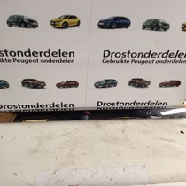 Portierlijst Links-Voor 9806391777 Peugeot 2008