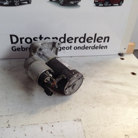 Starter motor 9807545980 Peugeot 208 Valeo 12V