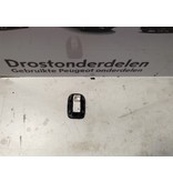 Window switch Right-Rear 98242552ZD Peugeot 208