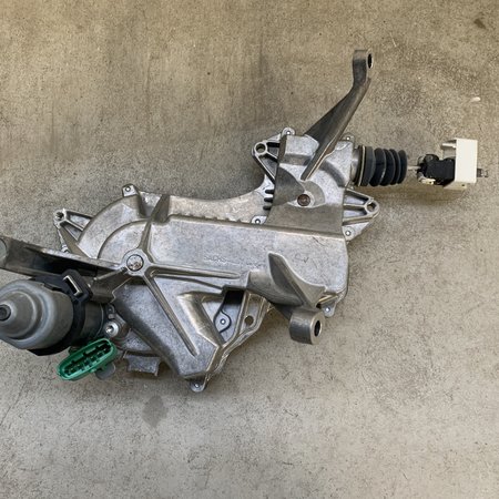 Switch robot 9674098280 peugeot 2008 semi automatic CLUTCH ACTUATOR