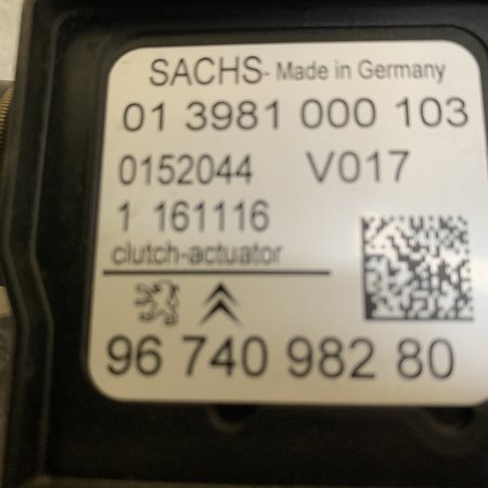 Switch robot 9674098280 peugeot 2008 semi automatic CLUTCH ACTUATOR