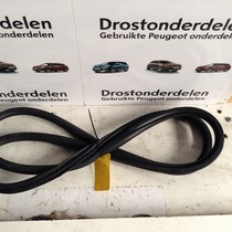 Deurrubber Links-Voor 9677519680 Peugeot 308 T9 5 Deurs