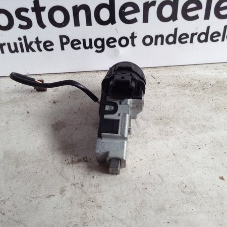 Ignition lock + key 9673257480 Peugeot 308 II T9