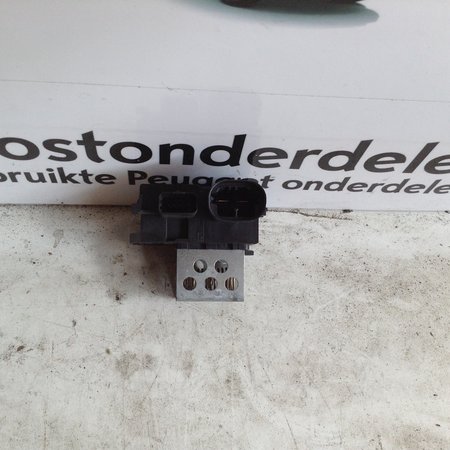 Resistor In Front 9673999980 Peugeot 308