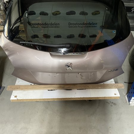 Heckklappe Peugeot 208 Farbe Grau KCK