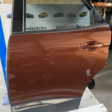Hintere linke Tür Peugeot 3008 II Farbe Braun ELG