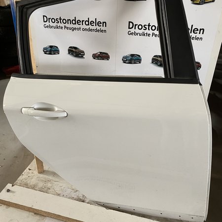 Door Right Rear Peugeot 2008 Color White EWP