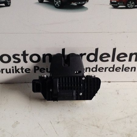 Achterklep Slot 9684648680  Peugeot 2008 II  (8719F8)