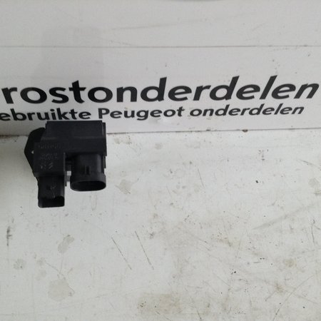 Koelvinweerstand 9827870080 Peugeot 208