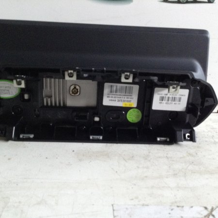 On-board computer display 9841452080 Peugeot 208 II P21E