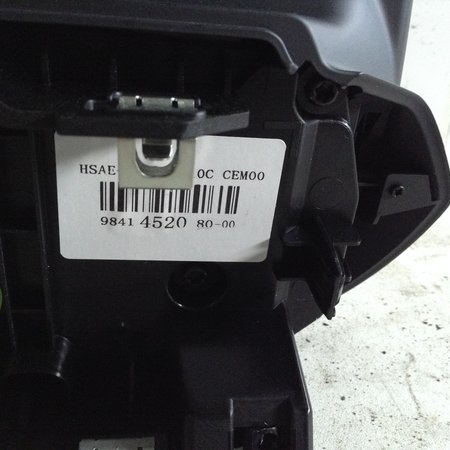 On-board computer display 9841452080 Peugeot 208 II P21E