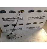 Portierslot  Links-Voor 4DRS  9812500880 Peugeot 208