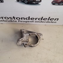 Antriebswelle hinten am Motor abstützen 9678074180 Peugeot 308