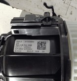 Heater motor 9833380480 Peugeot 208 II P21E MAHLE (KY333002)