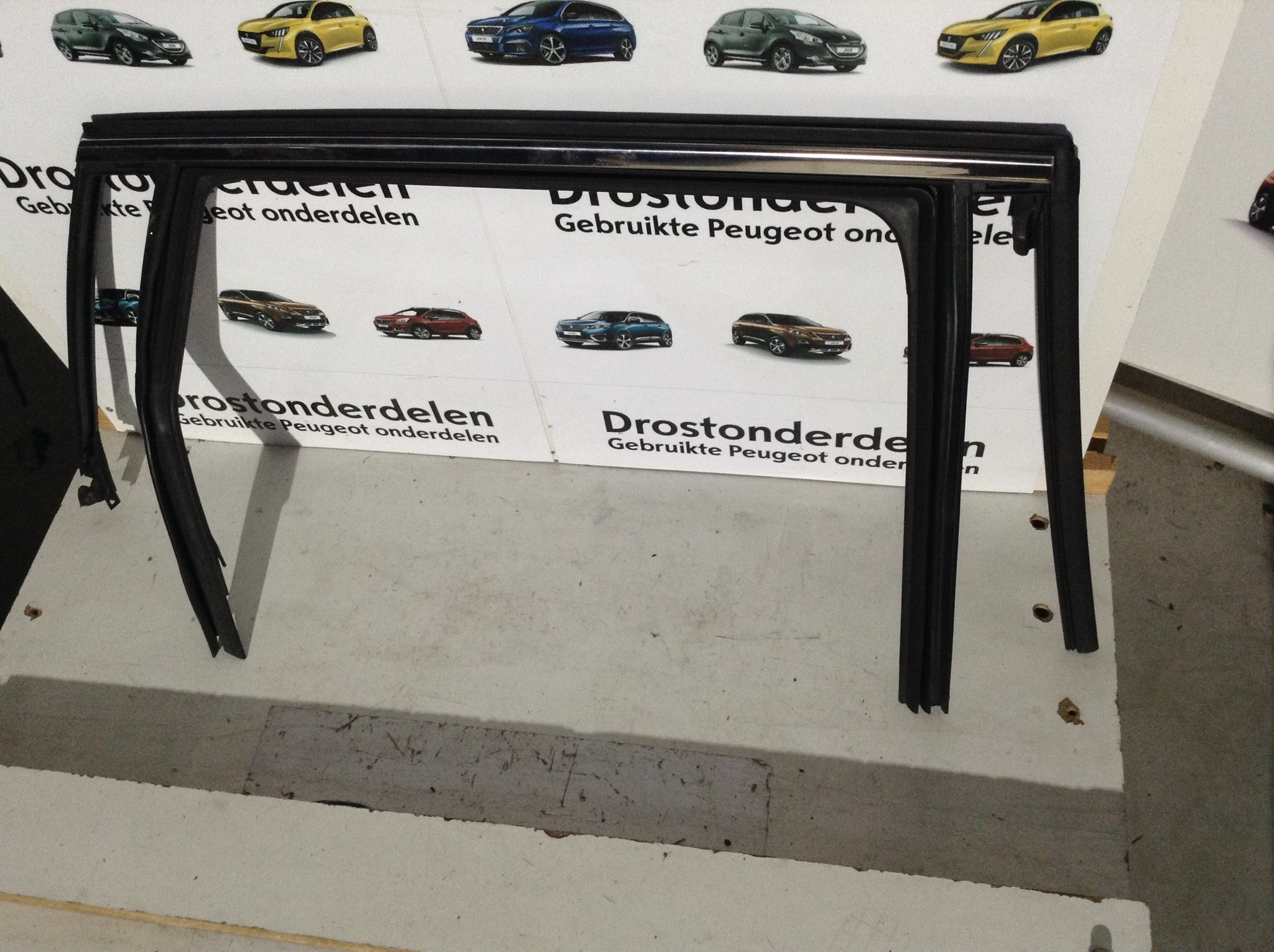 Türzierleiste Chrom hinten rechts 98005016TV Peugeot 308 T9 