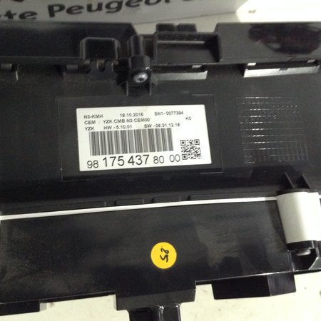 Instrumententafel / Kilometerzähler 9817543780 Peugeot Expert 4