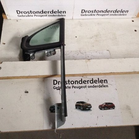 Dreieckiges Fenster links vorne 9201K3 Peugeot 207CC 43R-000017 E000191