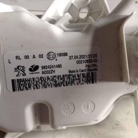 Dagrijverlichting Links 9824241480 Peugeot 208 II P21E