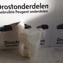 Ruitensproeiertank 9683988680 Peugeot 2008 (6431N6)