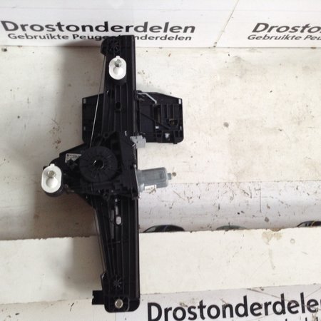 Fensterheber hinten links 9829045980 Peugeot 208 II P21E