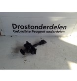 Türfeststeller vorne links 9823211180 Peugeot 208 II P21E