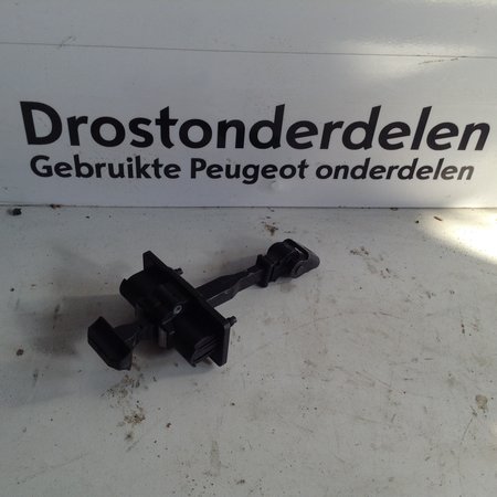 Deurvanger Links-Voor 9823211180 Peugeot 208 II P21E