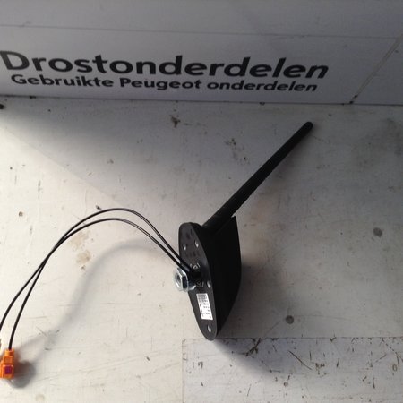 Antenna With DHB 9835542780 Peugeot 208 II P21E