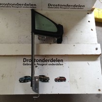 Driehoeks Ruit Rechts-Voor Peugeot 207CC Kleur 43R-000017 E000191