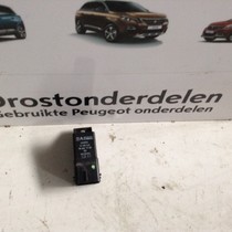 Glow plug relay 9666671780 Peugeot 207