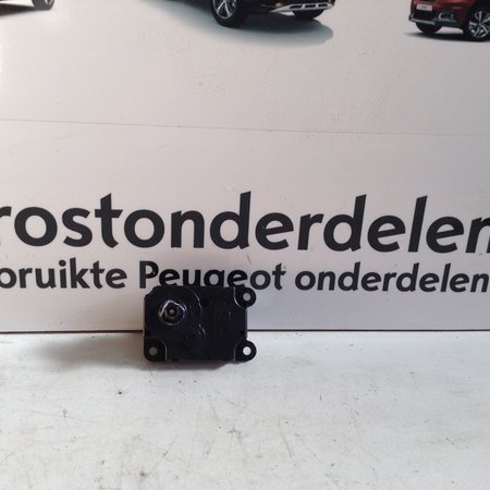 Heizungsventilmotor 9821293280 (1609172180) Peugeot 3008 II P84E DENSO A21201700