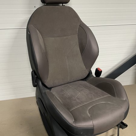 Front Seat Right Half Leather/Suede Brown/Black Peugeot 2008