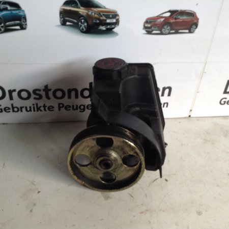 Power steering pump 9638931980 Peugeot 206