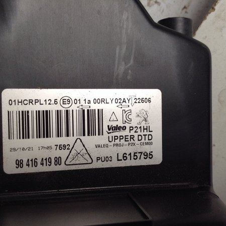 Headlight Right Full LED 9841641980 Peugeot 2008 II P24E GT-Line
