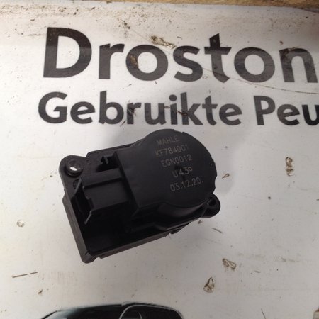 Kachelklep Motoren 9833381680 Peugeot 2008 II P24E MAHLE (KF784001) (EGN0012)