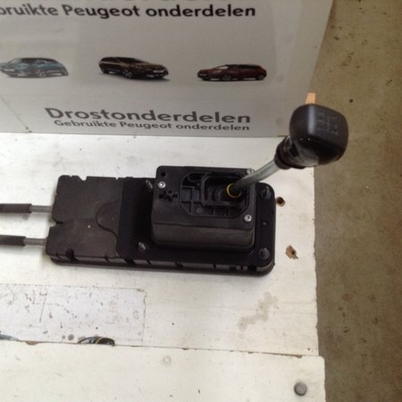 Gear lever 9806936580 Peugeot 308 T9