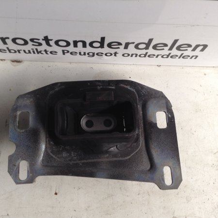 Gearbox Support 9812667680/9673768480/9807420980 Peugeot 308 THP 1.2