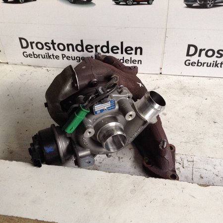 Turbocharger 9807873180 Peugeot Expert 4 180PK Complete With Exhaust Manifold