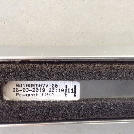 Daklijst Links 98108660VV Peugeot 3008 II P84E Zilver