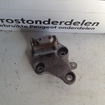 Gearbox Bracket 9807980580 Peugeot 3008 II P84E