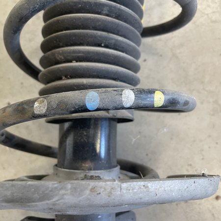 Stoßdämpferbein vorne rechts Peugeot 308 T9 1.2 THP 9806762680
