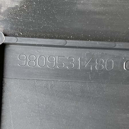 Protective plate bottom Peugeot 3008 II P84E 9809531480