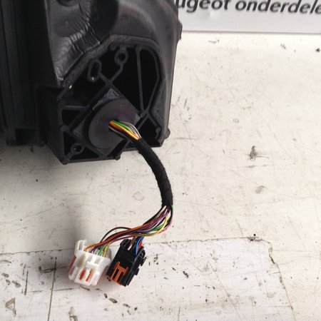 Buitenspiegel Links Inklapbaar Met Dodehoekbewaking Peugeot 3008 II P84E Kleur Bruin ELG