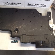 Bodem Beschermplaat 9809531680 Peugeot 5008 II P87E