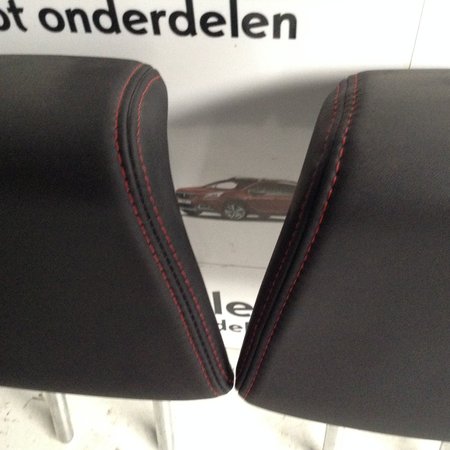 Headrests Rear Leather Peugeot 2008 GT-Line
