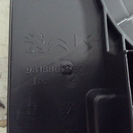 Jack Kompressor-Set 9818867680 Peugeot 2008