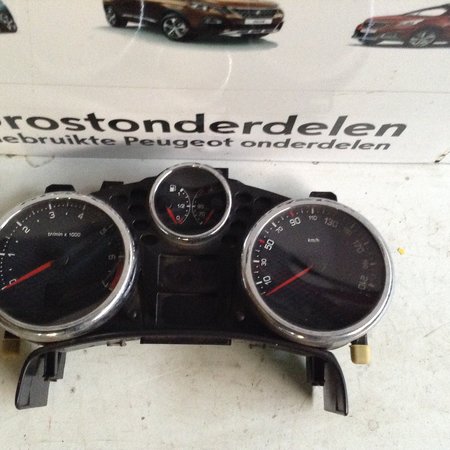 Instrument panel / Odometer 9800077180 Peugeot 207CC Roland Garros Automatic