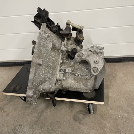 Used gearbox code 20CQ46 Peugeot 207
