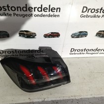 Rücklicht links 9823216880 Peugeot 208 II P21E GT-Line